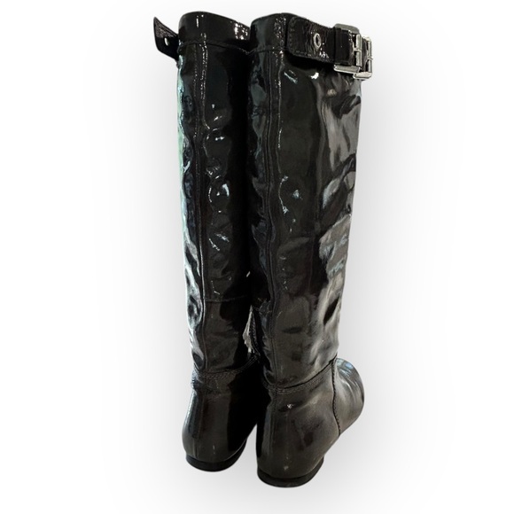 Vintage Patent Leather Flat Heel Go-Go Boots + Bonus Belt - Picture 4 of 16